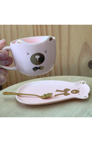 Xicara de Cerâmica  Rosa ''Ursinho'' com  Pires em formato de urso polar  + Colher de Metal - 220ml