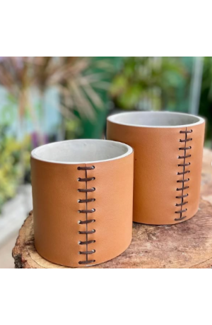 Vaso de Cimento c/ Couro Marrom - 15cm X 14,5cm