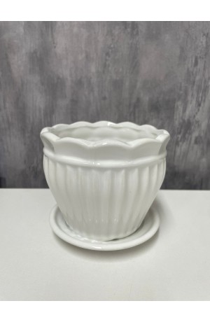 Vaso Branco com Pratinho de Cerâmica com Listras Verticais P 9cm